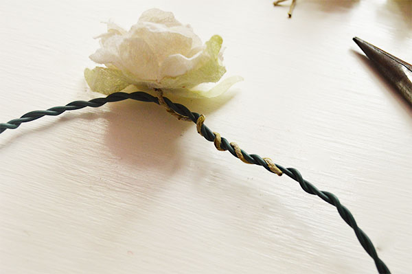 DIY-Flower-Crown-from-Wire-and-Faux-Flowers